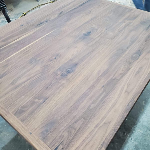 The Rae Dining Table