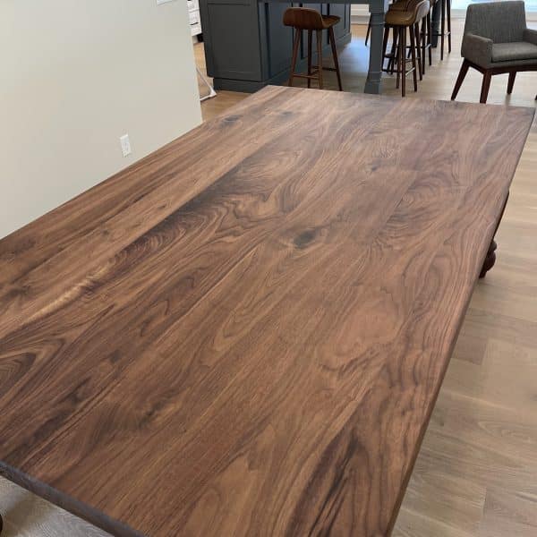 The Classic Farm Table