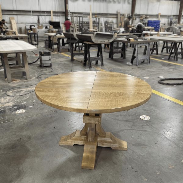 Round Heirloom Pedestal Table